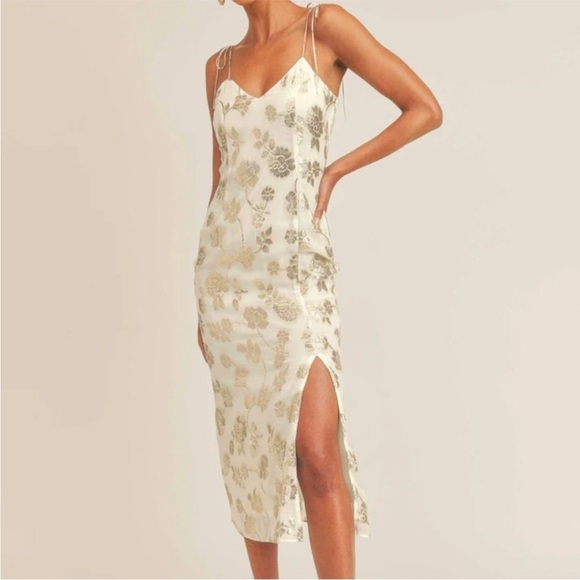Sage The Label Afterglow Lurex Metallic Midi Dress in White Champagne Small - Picture 1 of 15